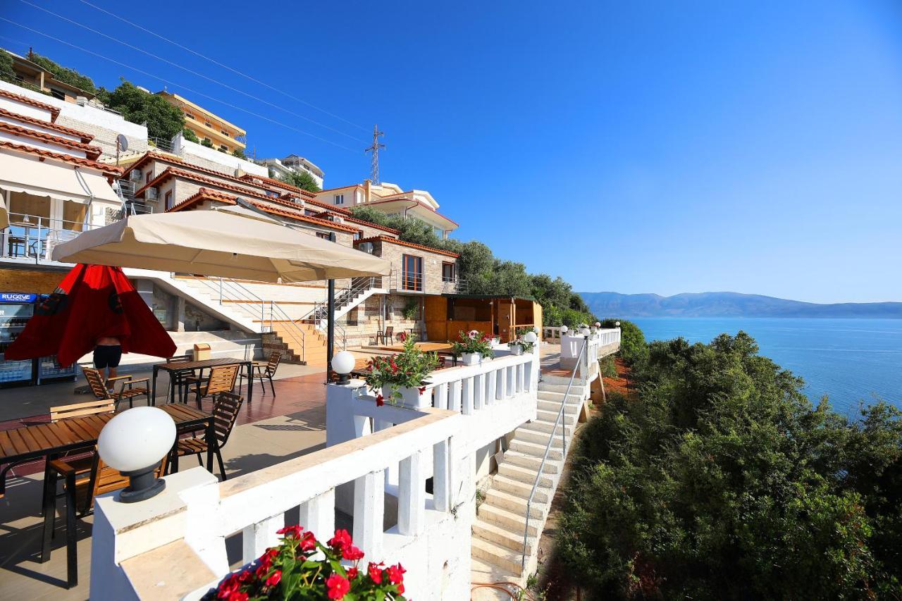 Seascape Villas Vlorë Buitenkant foto