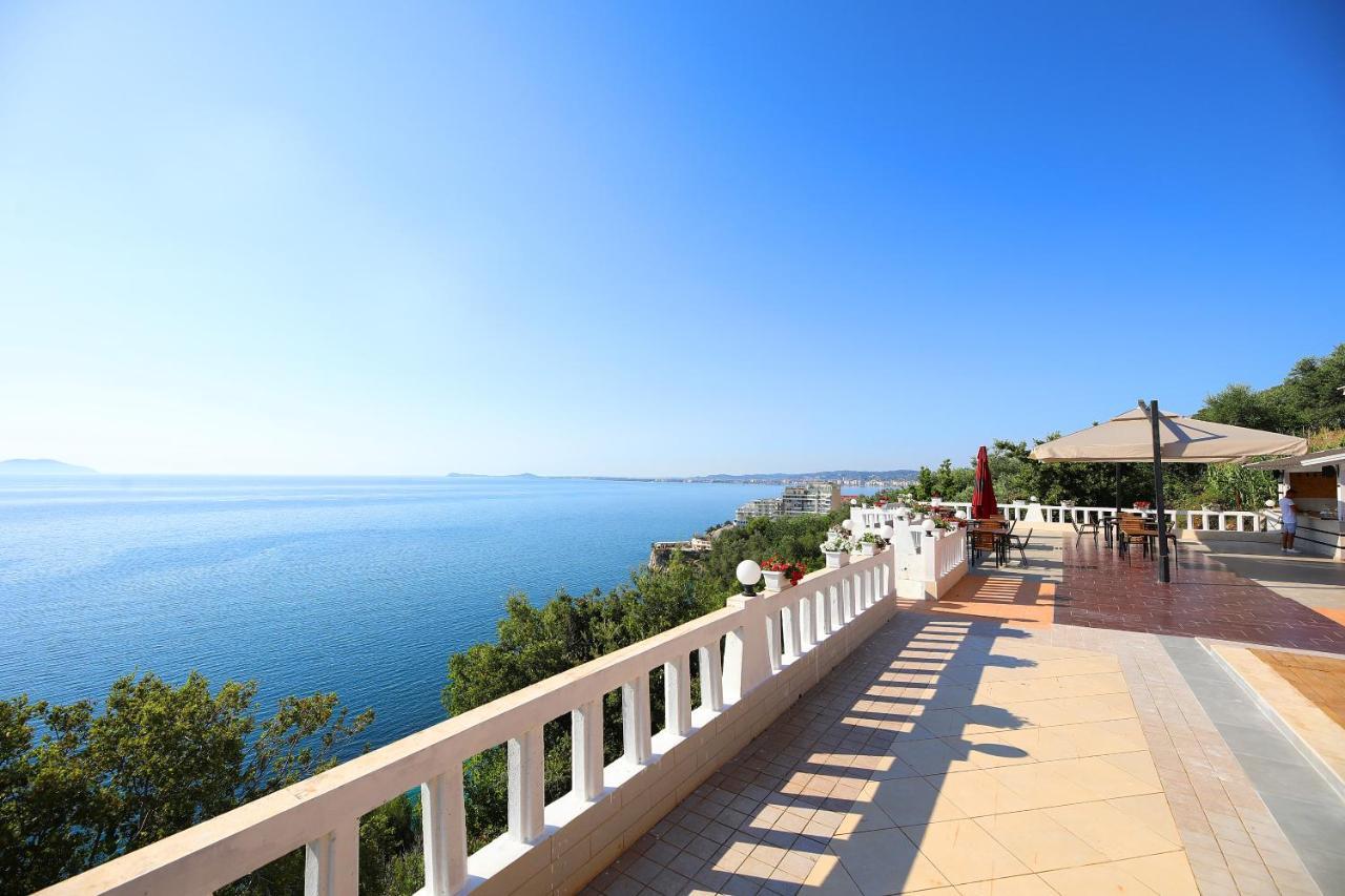Seascape Villas Vlorë Buitenkant foto